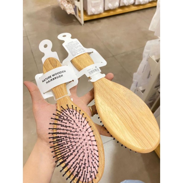 MINISO HAIR BRUSH/SISIR OVAL/SISIR KAYU