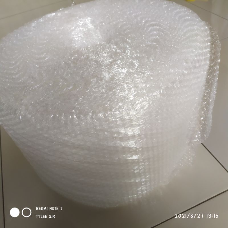 

bubble wrap untuk tambahan packing pengiriman