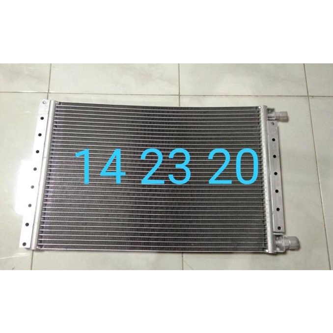 CONDENSOR KONDENSOR AC UNIVERSAL 14 X 23 X 20 MULTIFLOW
