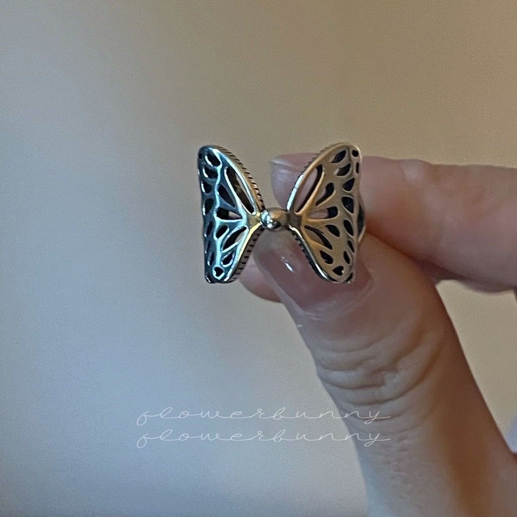 Cincin Model hollow out butterfly Gaya Retro Untuk Wanita