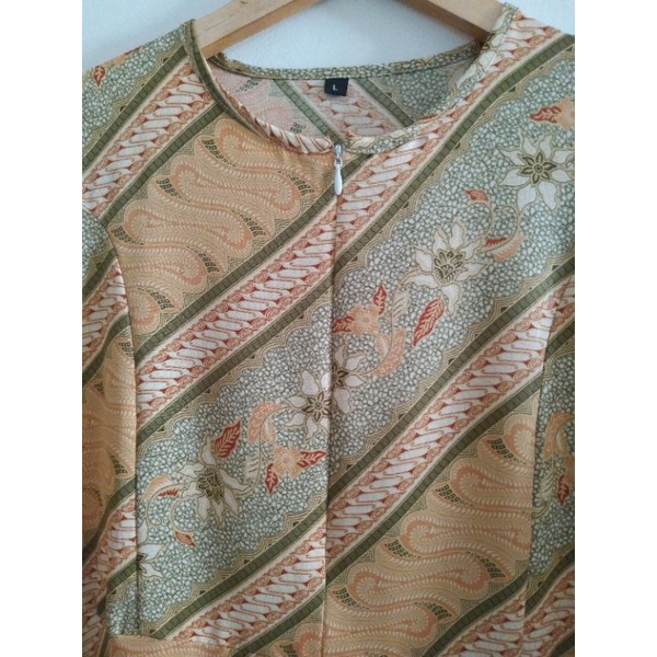 Preloved gamis rivantie size L