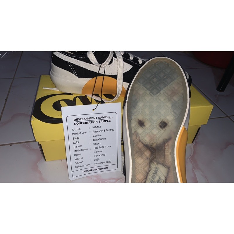 sepatu compass FR2 Fxxking Low ORI