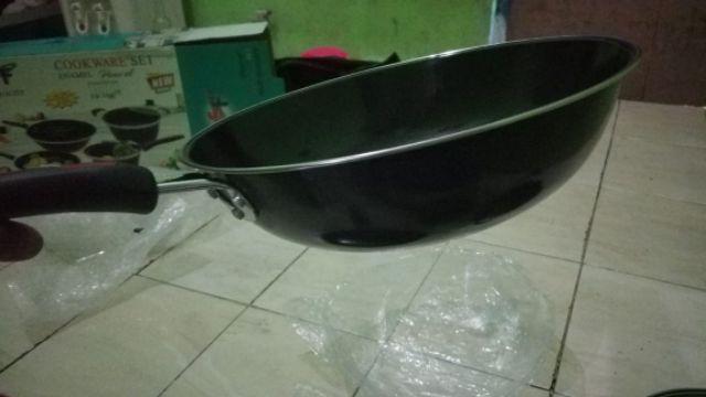 Panci Set Enamel  Cookware Set Anti Lengket Lengkap Dengan Tutup Kaca