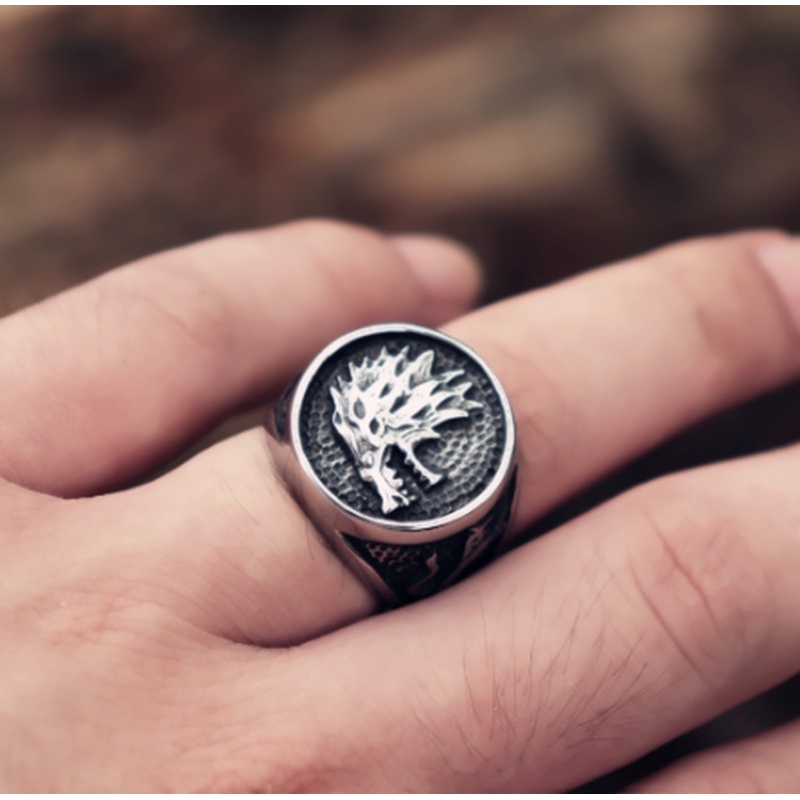 New punk style personality embossed wolf head cool alloy ring