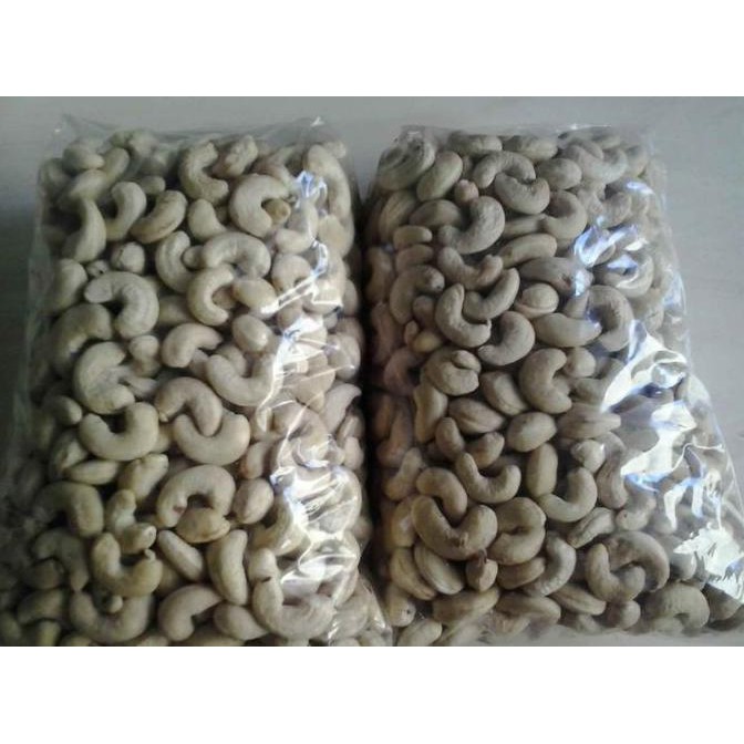 

500Gr Kacang Mede / Mete / Mente Mentah Super Jumbo Asli Wonogiri Titanium.Store1