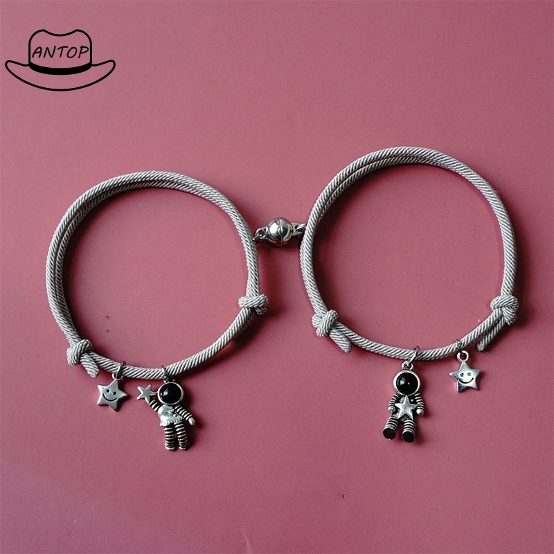 2pcs/set Couple Gelang Pasangan Magnetik Lucu Astronot Liontin Gelang Disesuaikan Gaya Korea Gelang Persahabatan Hadiah Ulang Tahun ANTOP