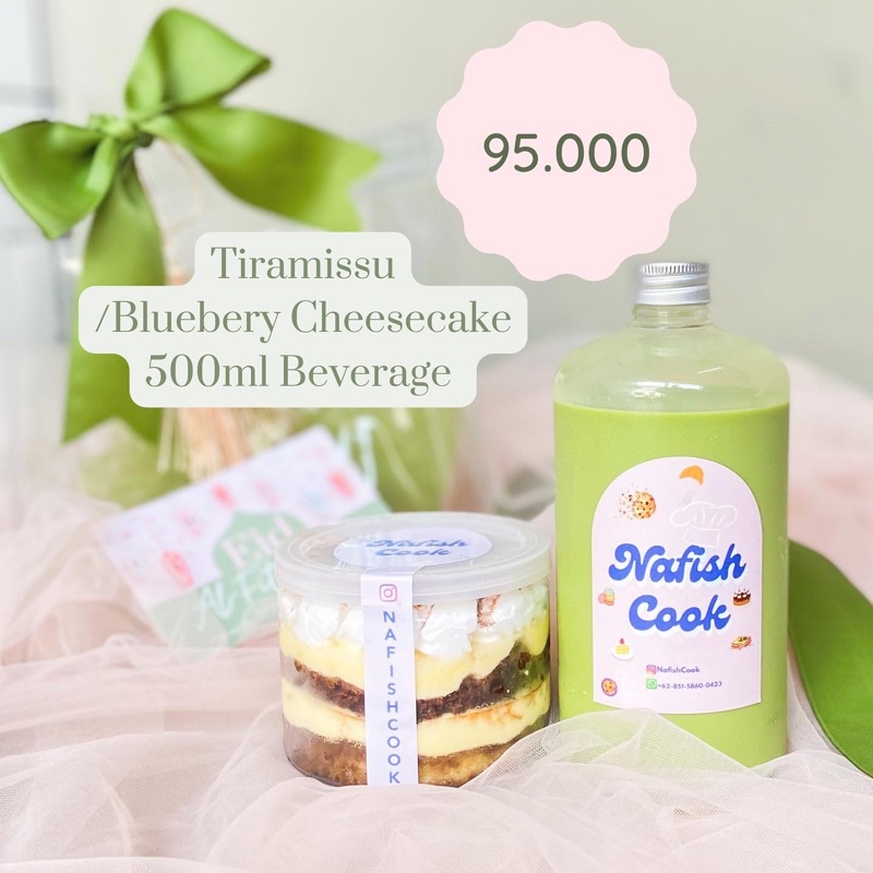 

HAMPERS LEBARAN CAKE IN JAR AND DRINK 500ml