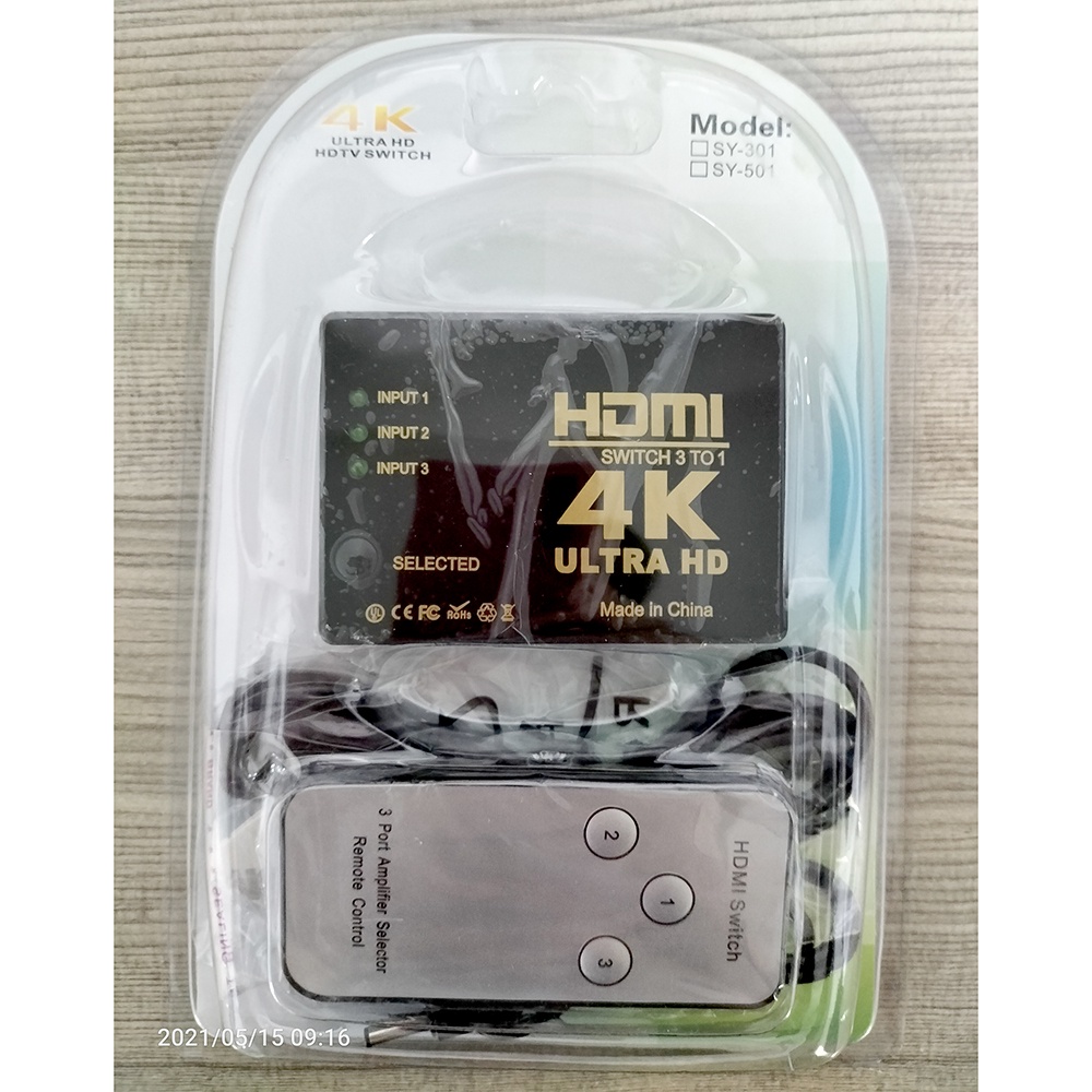 HDMI Switcher 3 Port 4K x 2K Ultra HD + Remote - UH-501 - Black