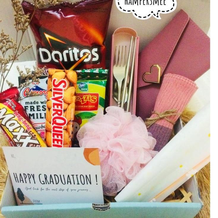 

HAMPERS ULANG TAHUN CEWE MURAH KADO WISUDA ULTAH WEDDING NIKAHAN ANNIVERSARY HADIAH ULTAH CEWE HAMPER PACAR COWO HEMPERS SNACK BOX GRADUATION GIFT L850 50-