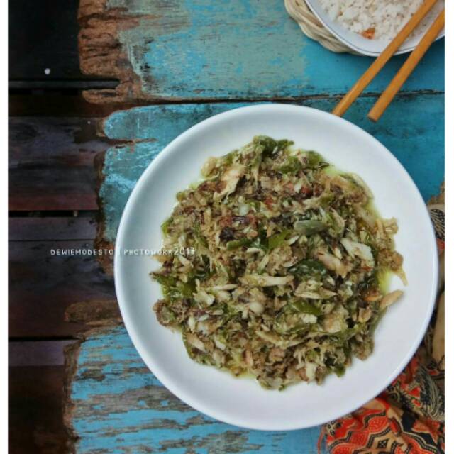 

Ikan Asap Cabe Ijo / Ikan Salai Tongkol Cabe Ijo