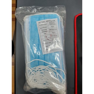 50 Pcs Masker Medis 3ply Disposable Mask Masker 50 Pcs Masker Medis 3ply Disposable Mask Masker