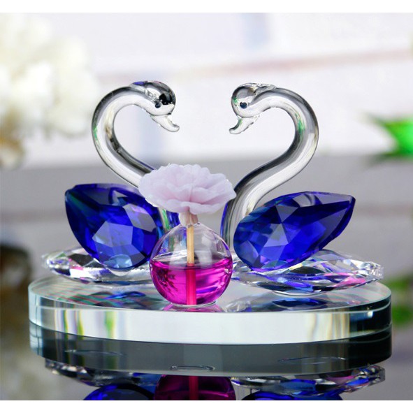 COUPLE SWAN CRYSTAL Pajangan Tempat Parfum Mobil