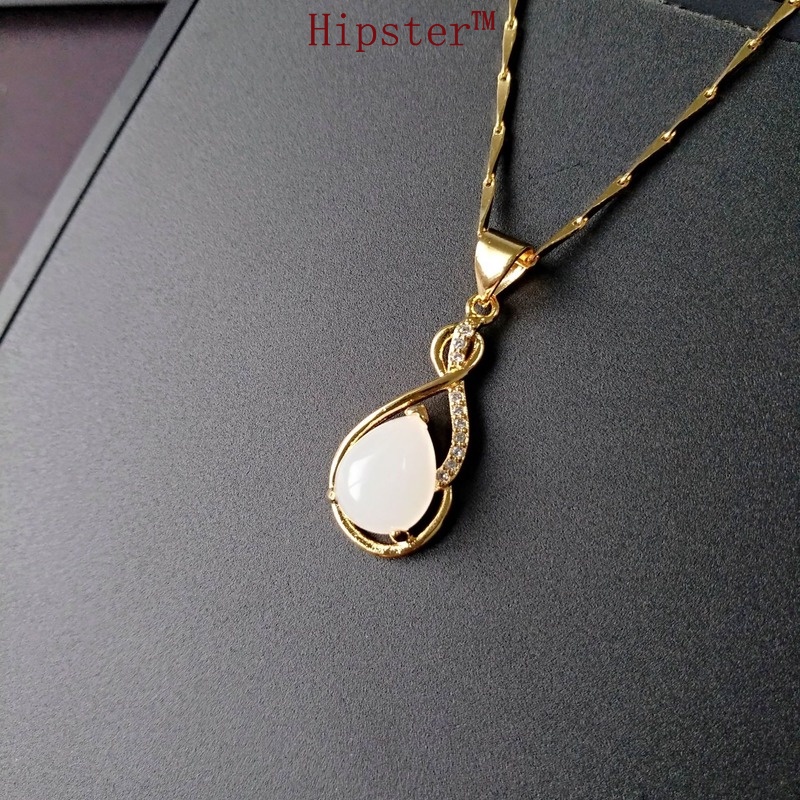 Light Luxury Diamond Colored Gemstone Pendant Korean Style Simple Graceful Clavicle Chain