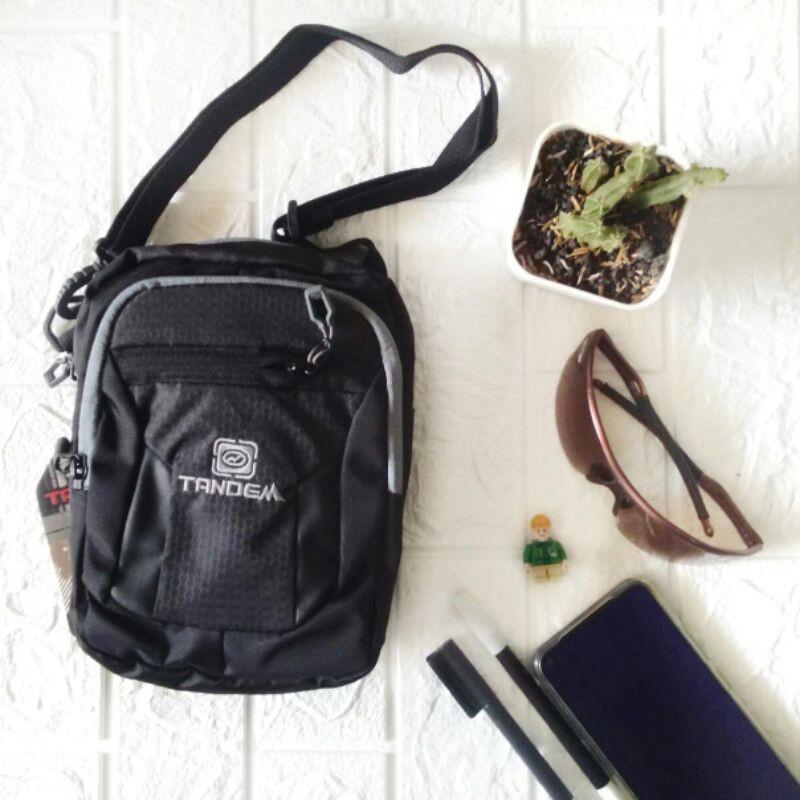 Sling Bag/Tas Selempang/Tas Samping/Tas Outdoor/Aksesoris/Fashion/Tas Cowok/Pouch