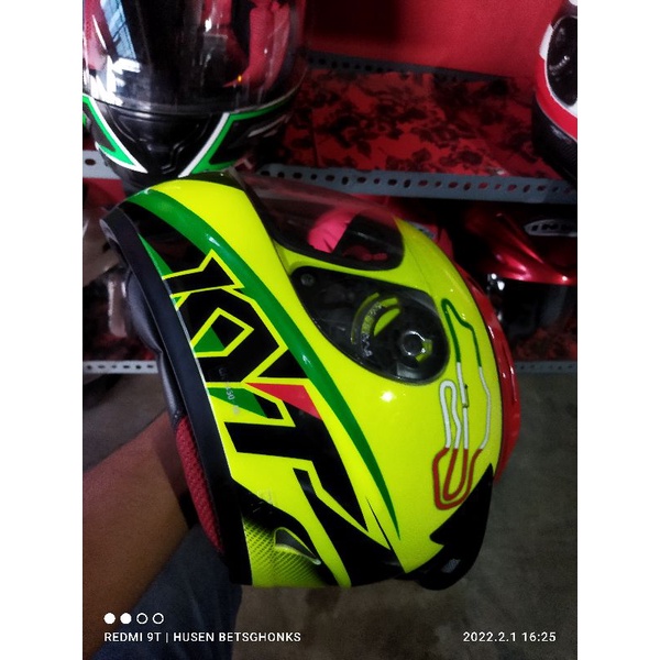 helm kyt rc7 motif italy bekas/seken/second/prelived