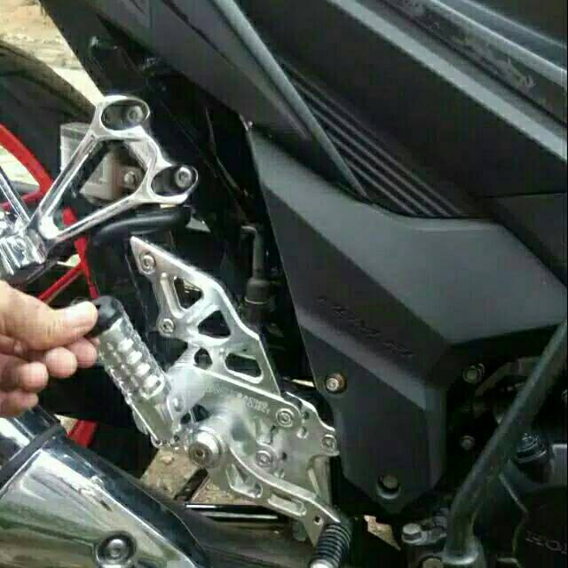 UNDERBONE NINJA 250FI UNDERBONE NINJA 250 KARBU PNP