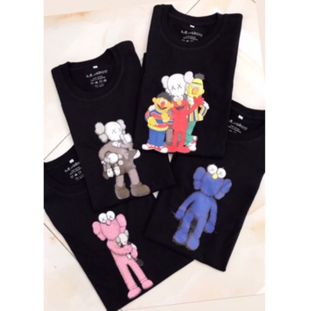 ELMO KAWS UNIQLO KAOS BRANDED MEREK HONGKONG IMPORT PREMIUM BLOUSE KNIT CROP KELUARGA FAMILY COUPLE 