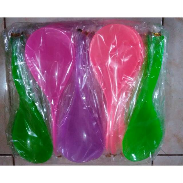 Souvenir centong plastik