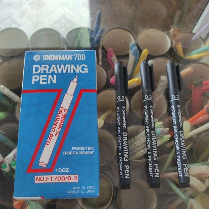 

Bolpen DRAWING SNOWMAN 700 ukuran 0.2