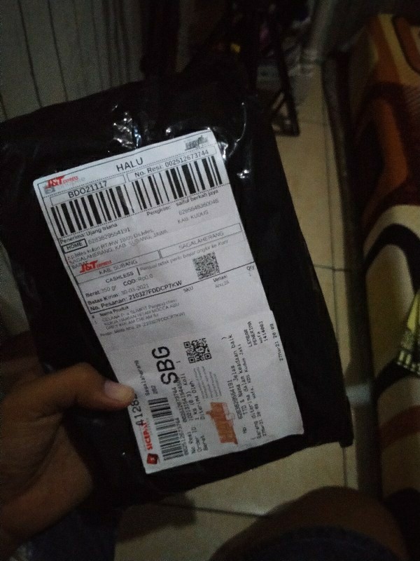 Batik Couple Keluarga Ibu Ayah Dan Anak Keluarga Sania Ruffley Motif Bata Merah