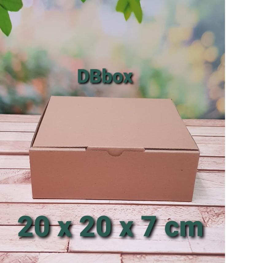 

[beforetitle3] ( 10 pcs )Kardus 20x20x7 cm...Die Cut untuk kotak Aksesoris dll, model box pizza [aft