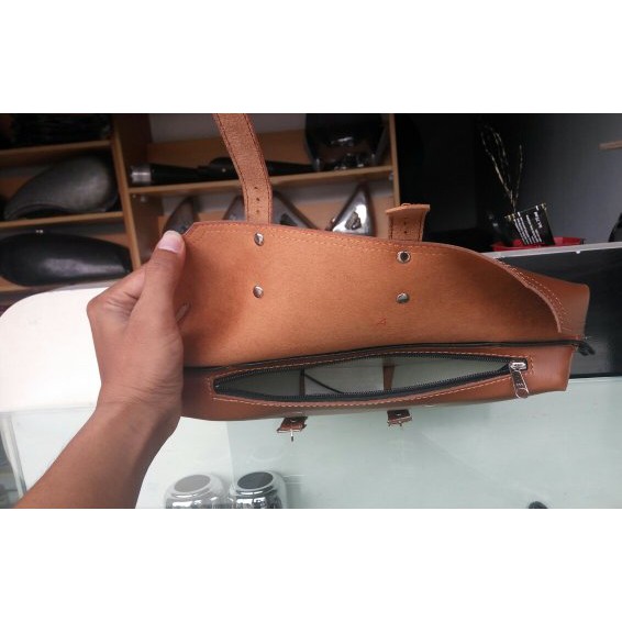 Tas samping Side Bag Motor dop box aki accu japstyle Caferacer bratstyle bobber chopper CB klasik