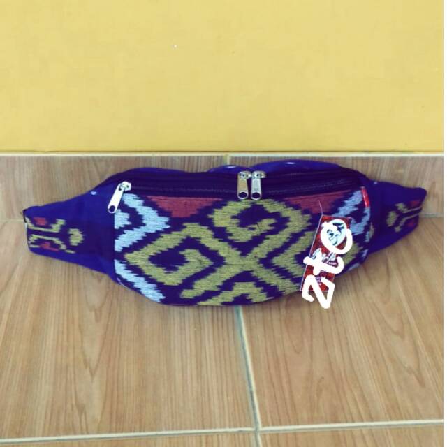 Kain tenun troso jepara modif tas slempang (slingbag)