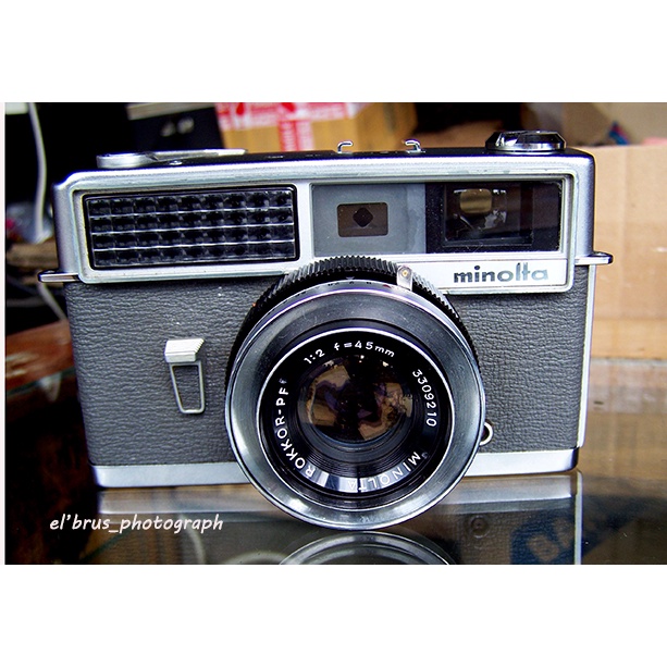kamera analog jadul - MINOLTA HI MATIC- lensa manual MINOLTA ROKKOR 45mm F2