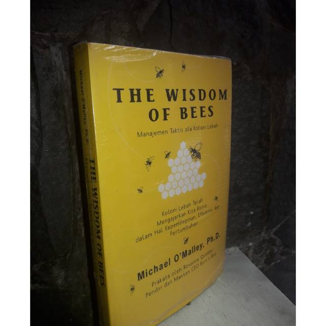 Jual Buku The Wisdom Of Bees | Shopee Indonesia