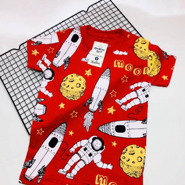 Kaos oshkosh anak fullprint murah