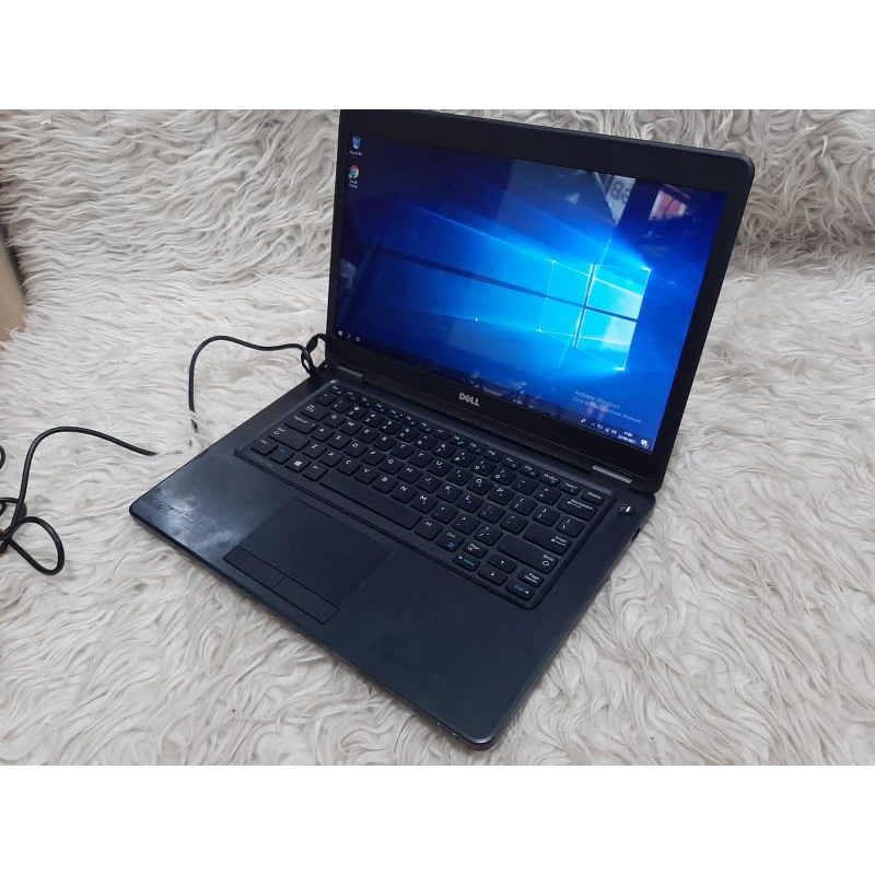 Laptop Dell Latotude E5450 Ram 4gb SSD 128gb core i5 Gen5 Siap pakai