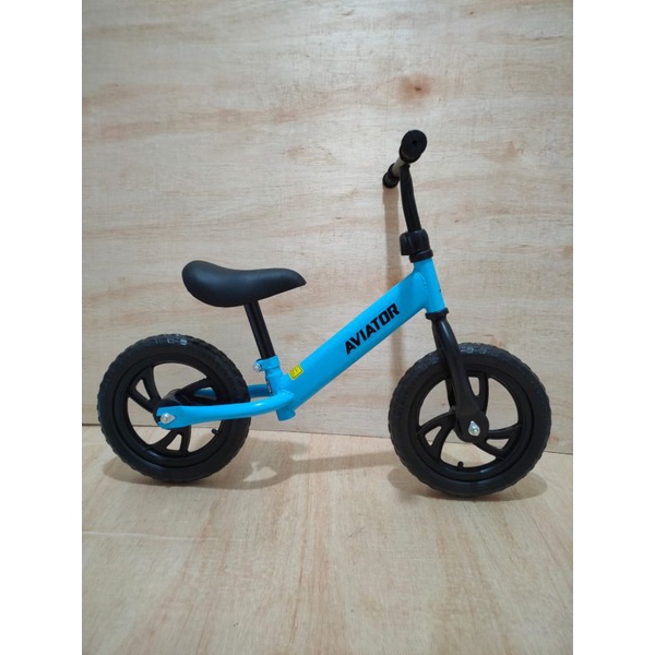 Balance bike sepeda anak push bike Aviator AT-7901 tanpa pedal