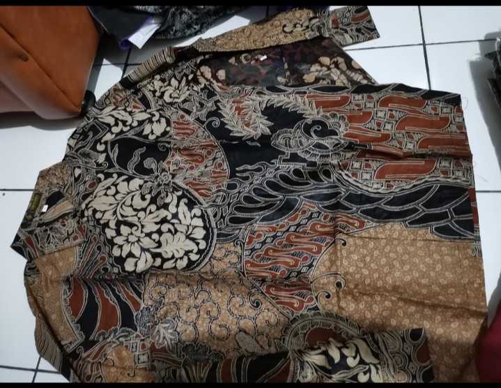 Kemeja Batik Pria Lengan Panjang Size M L Xl Xxl Bibinsiwel Batik Bbs007