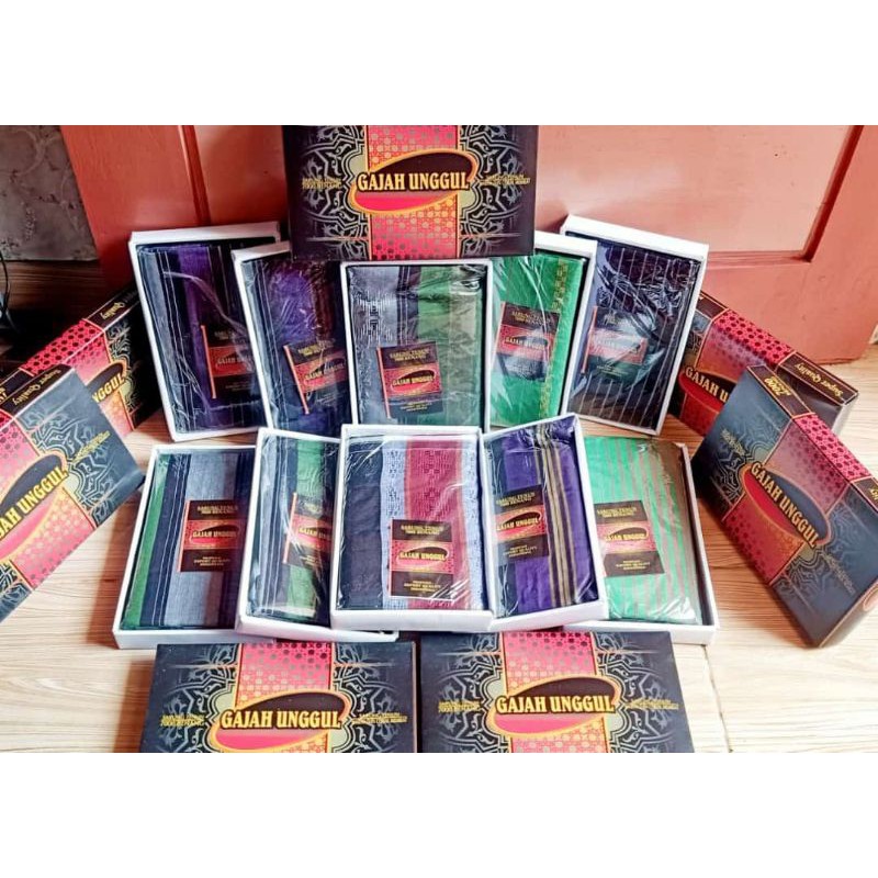 Sarung  Dewasa Gajah Unggul 7000benang
