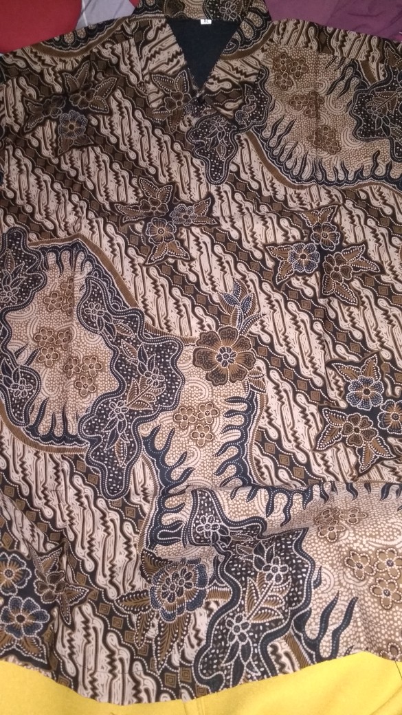 Pramudya Kemeja Batik Pria Lengan Panjang Katun Halus Sragenan