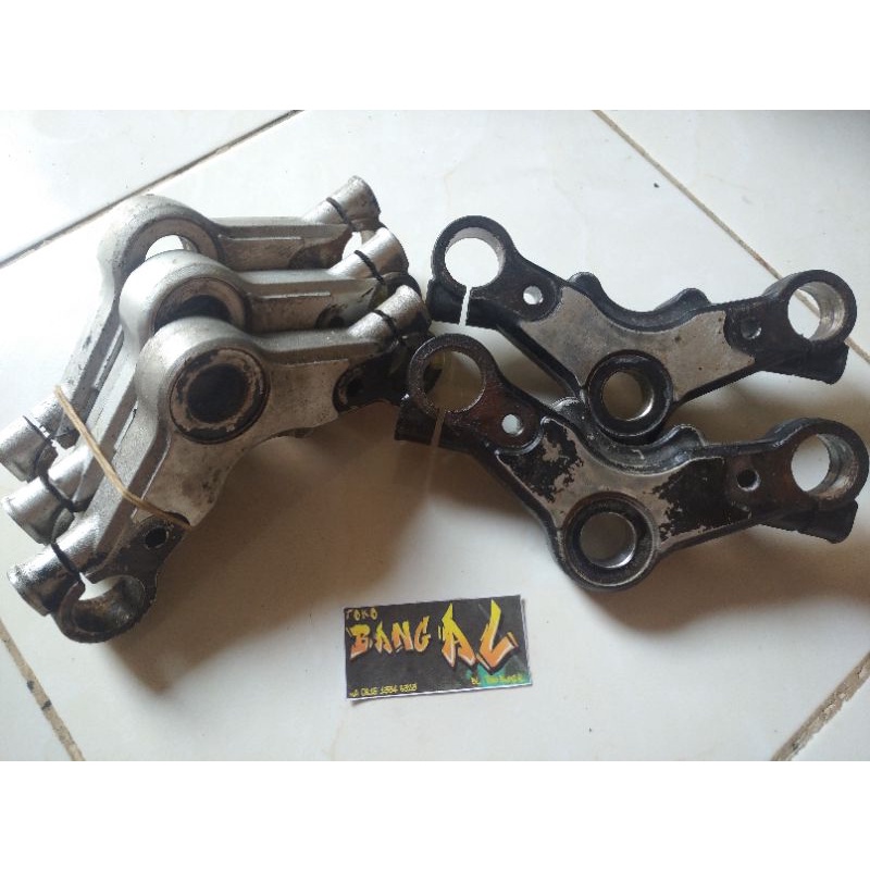 Segitiga atas Satria Fu Original