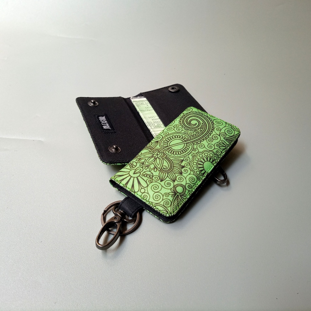 Gantungan Kunci Mobil Dompet Stnk Motor Motif Batik Ijo