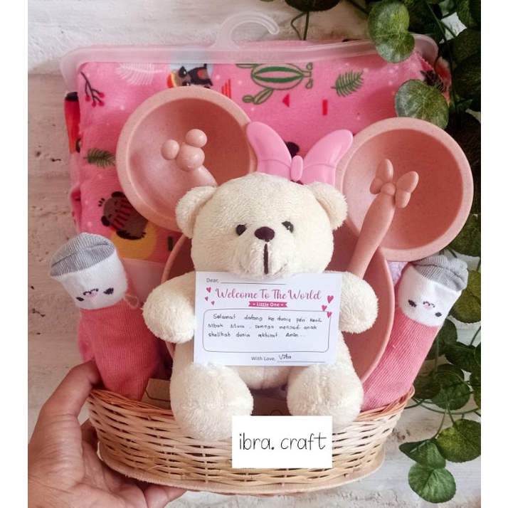 hampers rotan teddy cute 1