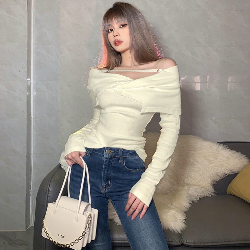 Temperamen Perancis dan atasan one-shoulder yang elegan tipis dan desainnya hati-hati dengan off-the