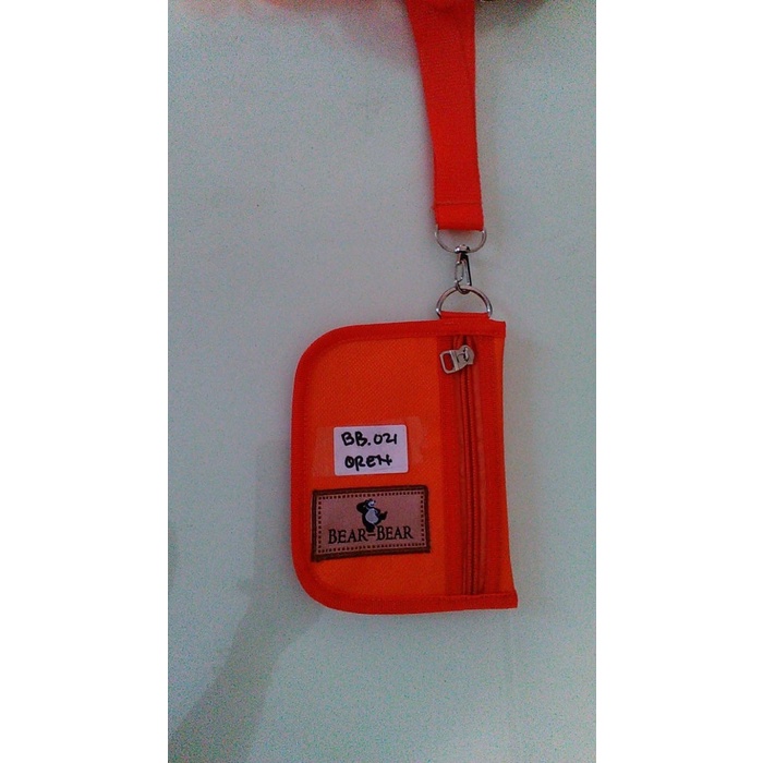 

Aman Lanyard Sleting Kecil Gilaa!!!