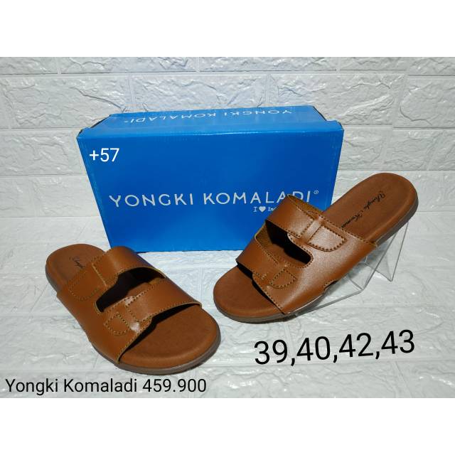 Sandal cowok Yongki Komaladi