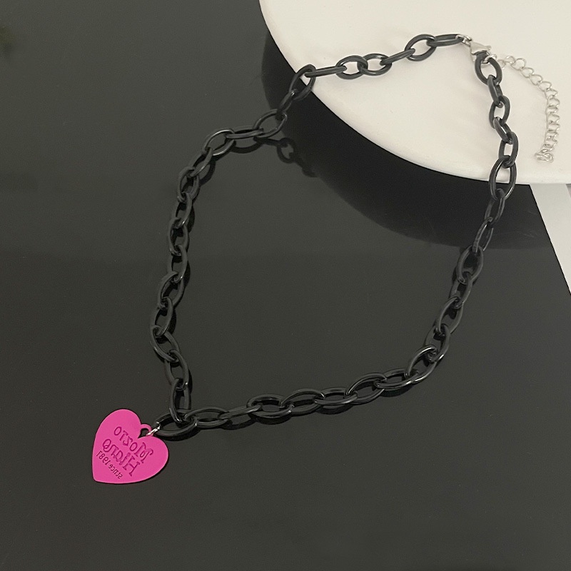 Kalung Rantai Dengan Liontin Hati Warna Pink Untuk Wanita