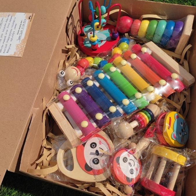 

Kids Toddler Hampers Gift - Wooden Montessori & Musical Play Set