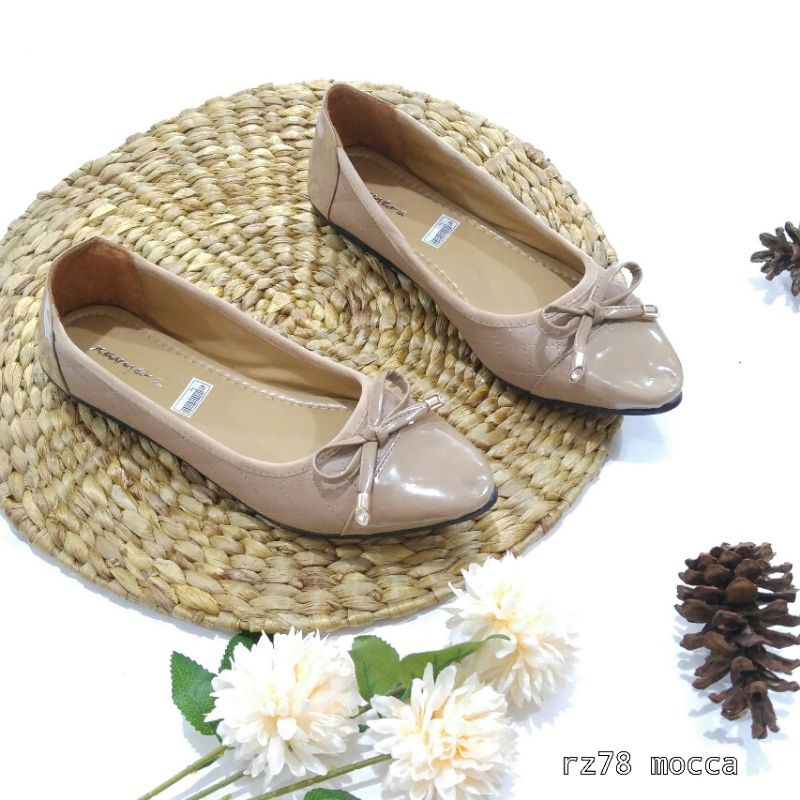 Borneo Sepatu Flat Ballerina Flatshoes Variasi Pita Rz78 by Xavyera