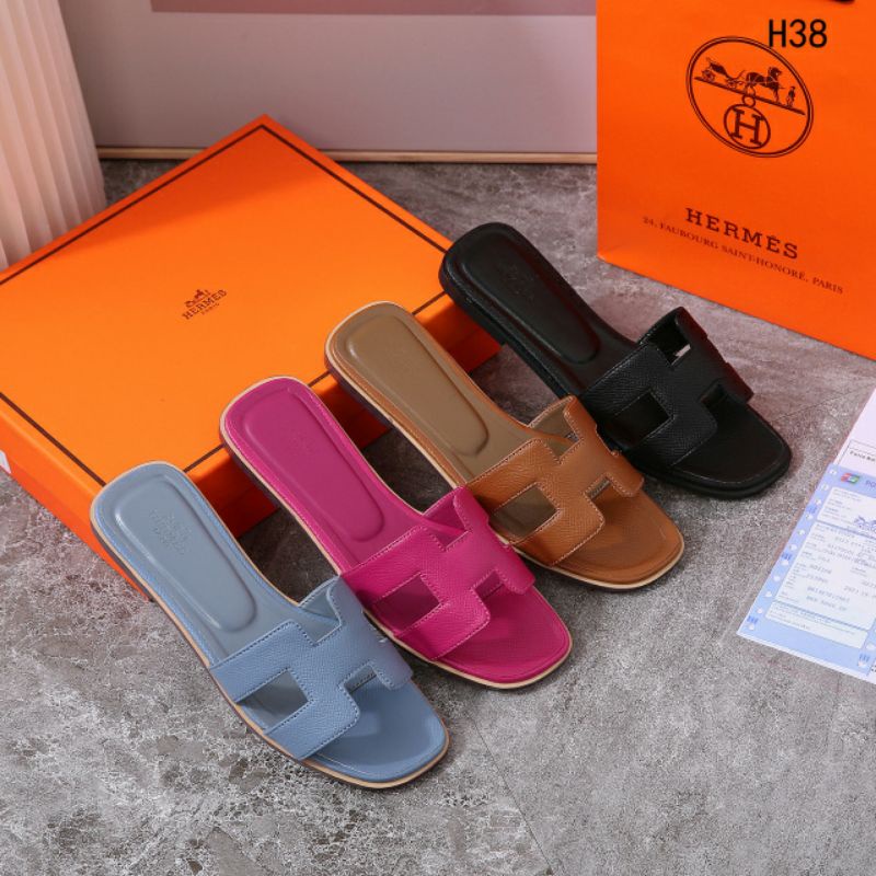 Epsom Sandal #H38