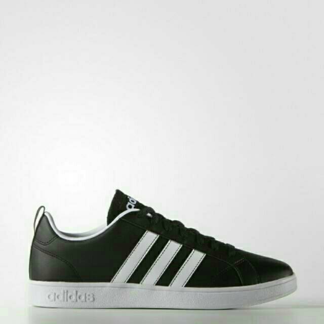 adidas advantage black and white