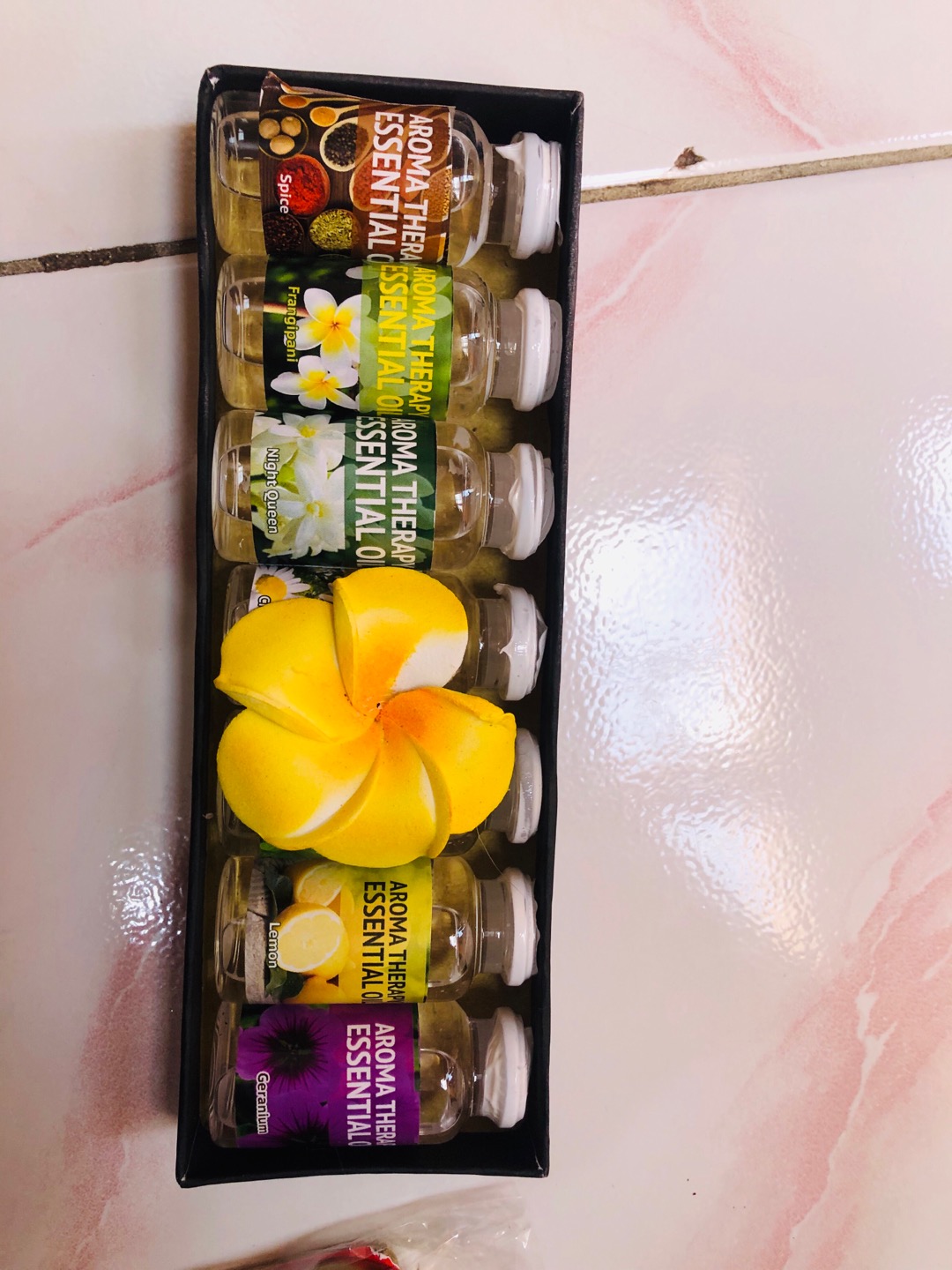 Aromatheraphy Essential Oil/pengharum Ruangan Essential Oil / Oil Pengharum Ruangan 15ml