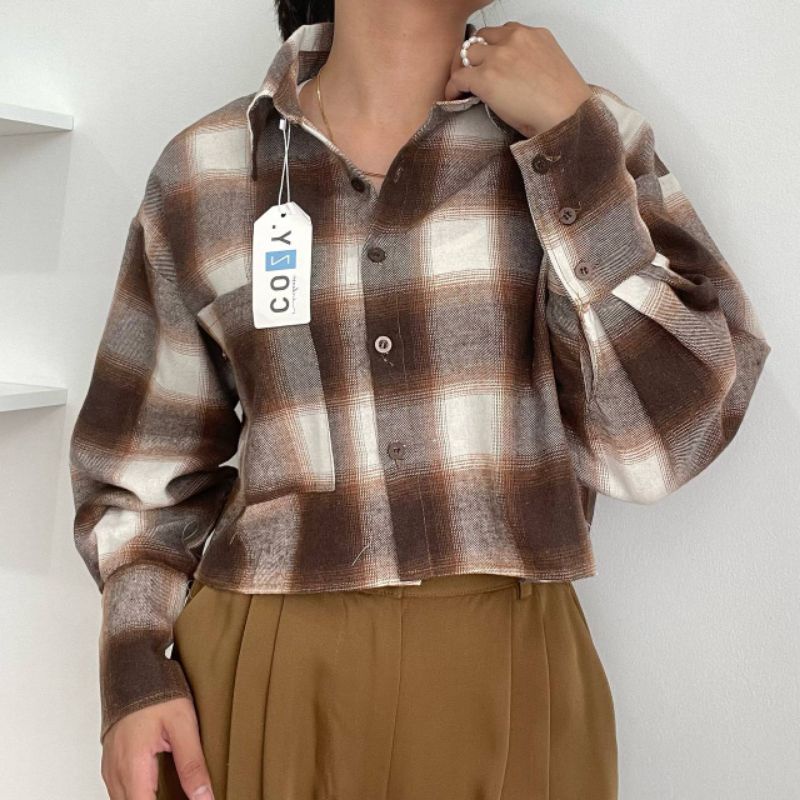 Kemeja Flanel Crop Tartan wanita
