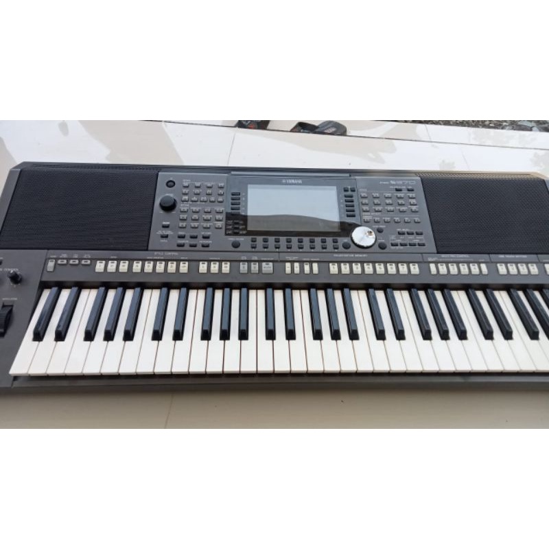 YAMAHA PSR S970