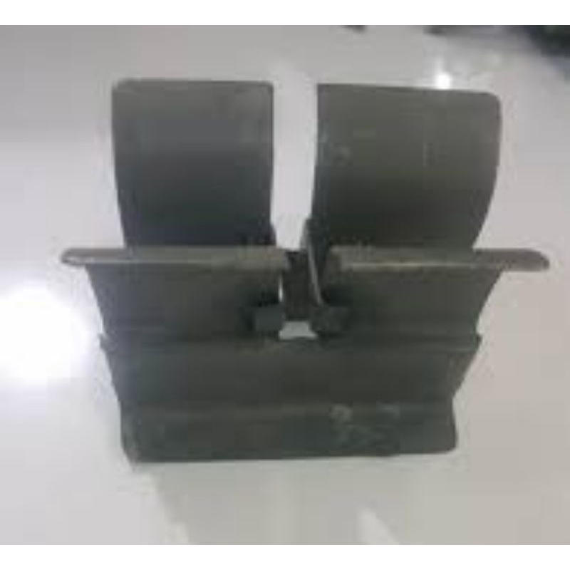 Holder Rolling Door / Pengunci Rel Tengah Rolling Door